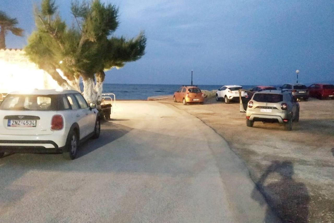 Studio On The Closest Beach To The City! Amoudara Lasithiou Esterno foto