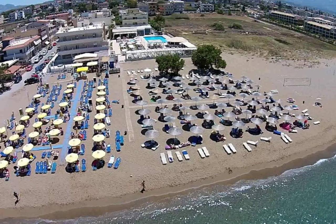 Studio On The Closest Beach To The City! Amoudara Lasithiou Esterno foto