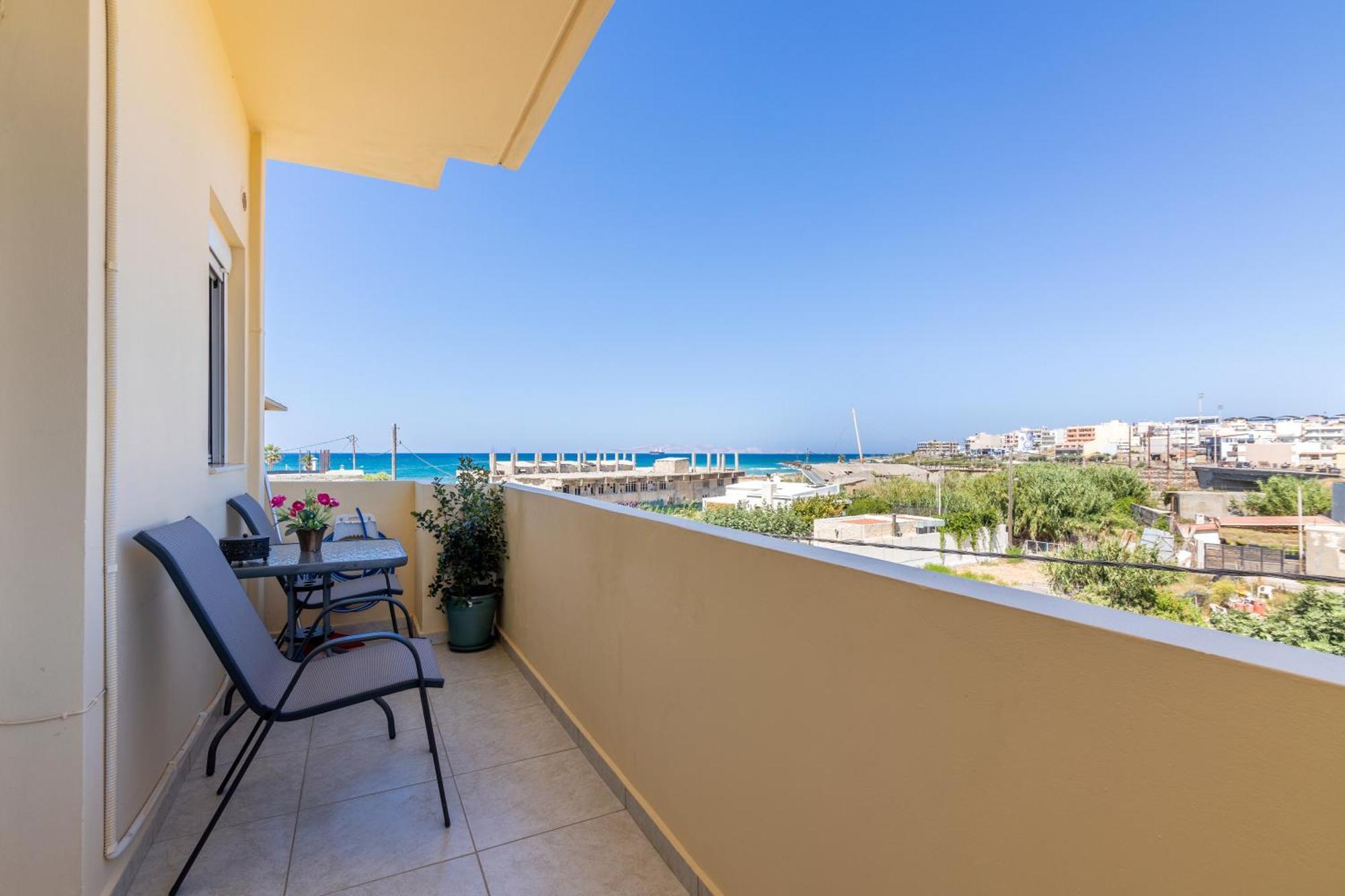 Studio On The Closest Beach To The City! Amoudara Lasithiou Esterno foto