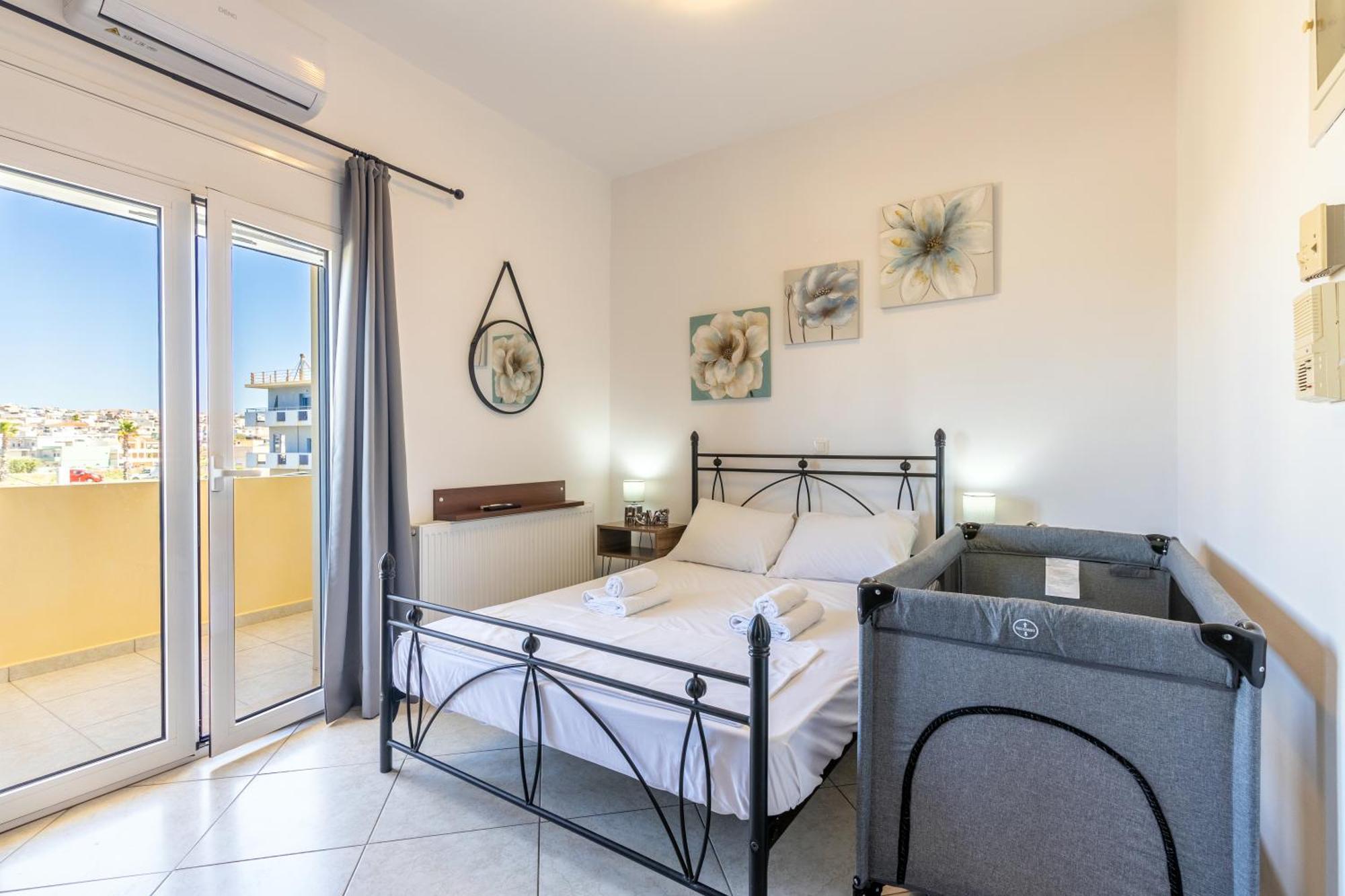 Studio On The Closest Beach To The City! Amoudara Lasithiou Esterno foto